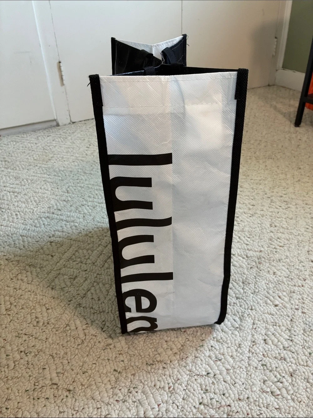 Lululemon athletica Black & White Large Reusable Tote Carryall Gym Bag
